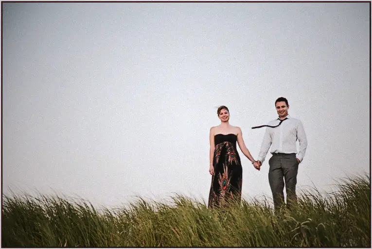 beach engagement session portraits