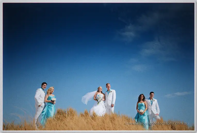 Perth Wedding Photographer : Lauren and Guy's beach wedding by Albedo Photography