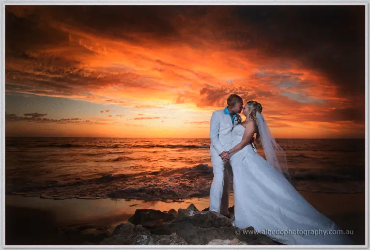 Perth Wedding Photographer : Lauren and Guy's beach wedding by Albedo Photography