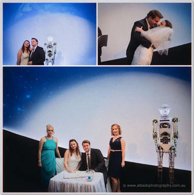 Planeterium Wedding photographer
