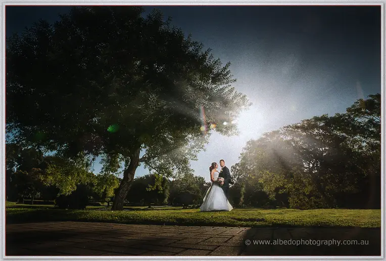 Swan Shell Wedding Photographer