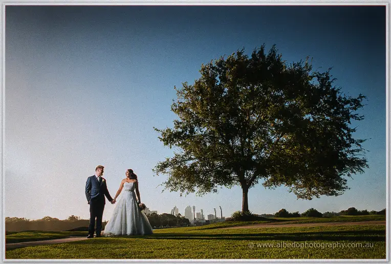 Swan Shell Wedding Photographer