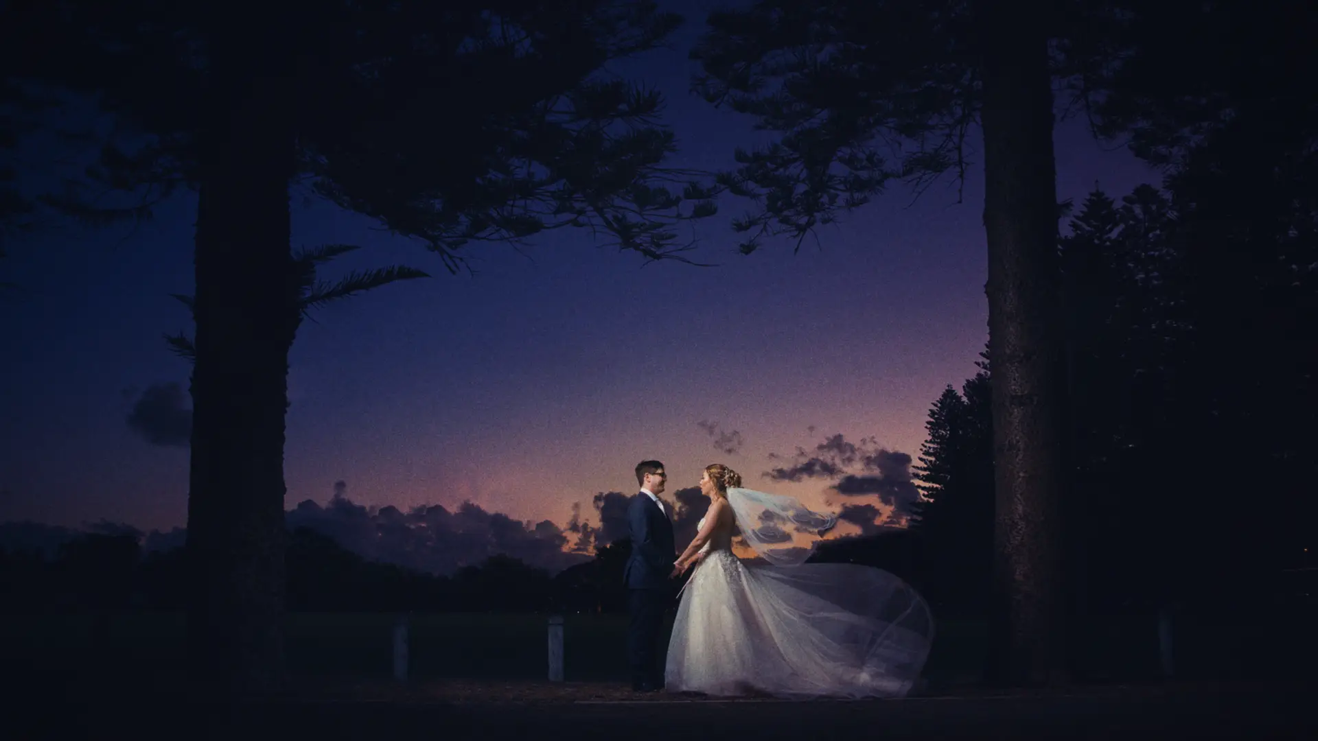 Lucy and Keith – Perth Wedding at Perth Zoo