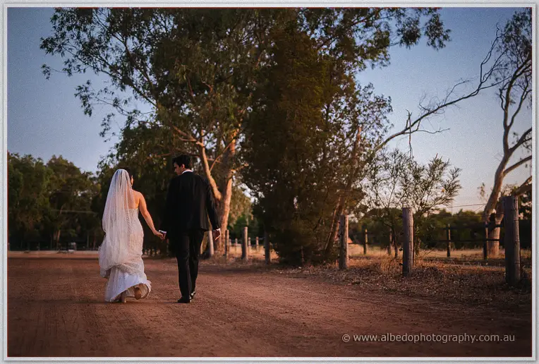 Rothwood red dirt Wedding Photographer